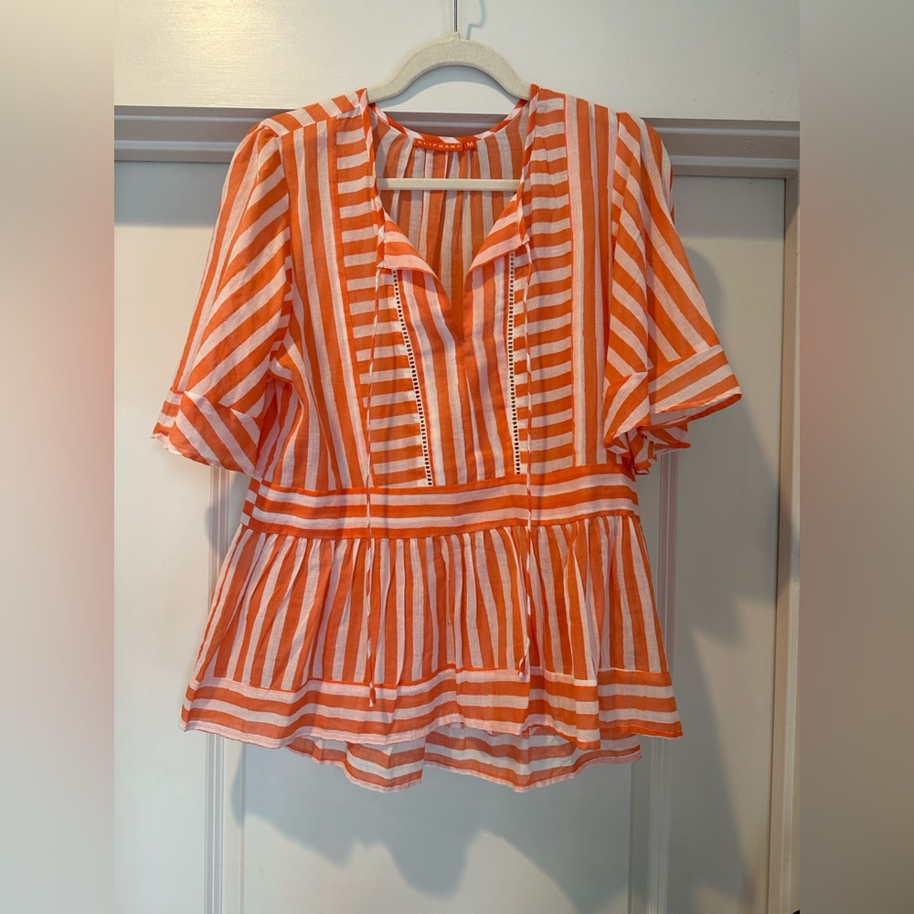 Oliphant top. Size M. Orange and white striped